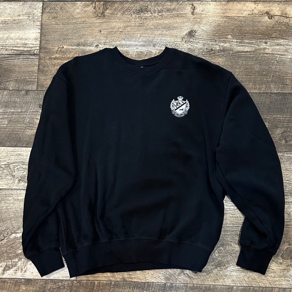 VS PINK Crew Neck. New.